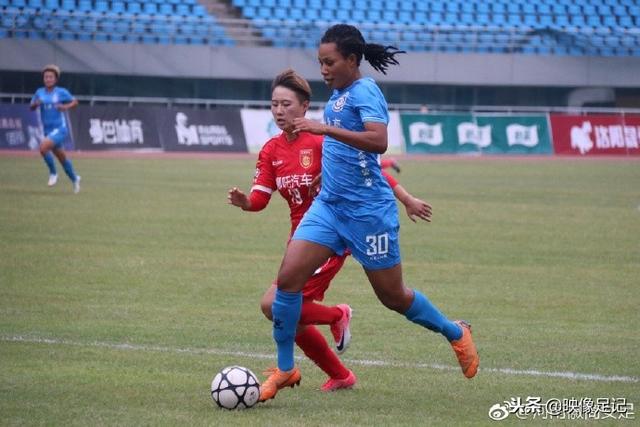 墨菲34分鹈鹕大胜猛龙41分 魔术力克黄蜂4连胜